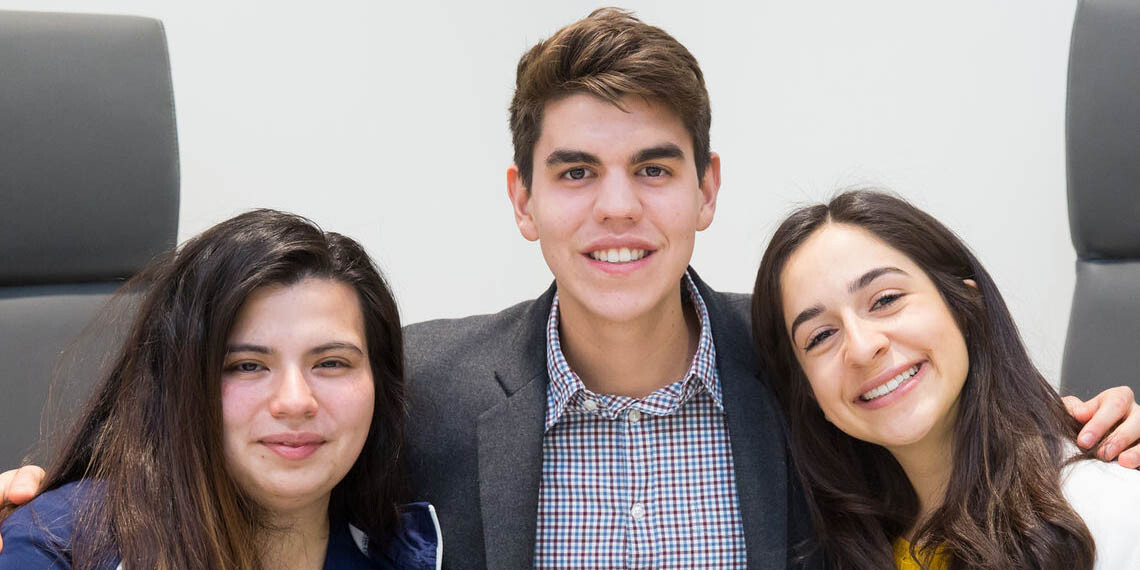 Lanzando Líderes founders - Yaneli Arizmendi (Nu'17), Alexa Salas (C'17) and Camilo Toro (C'17)